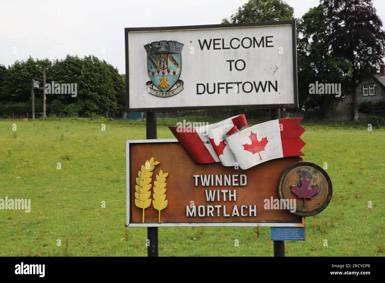 Welcome to Dufftown - Twinned with Mortlach sign Dufftown Scotland  July 2023 Stock Photo
