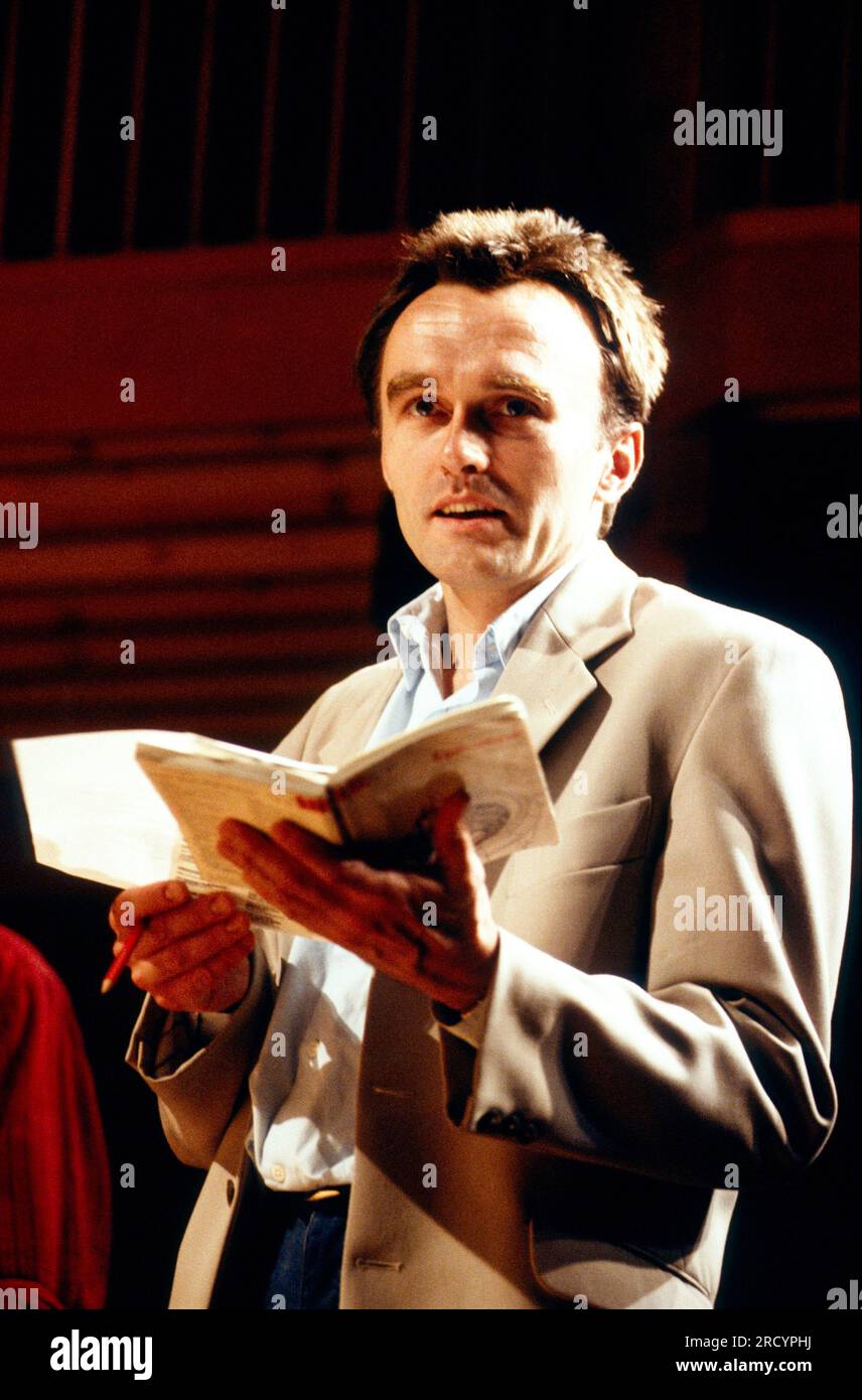Danny Boyle  English theatre and film director and producer.  Born 20 October 1956 Photographed during a press photo call at the Swan Theatre, Royal Shakespeare Company (RSC), Stratford-upon-Avon, England  1991 Stock Photo