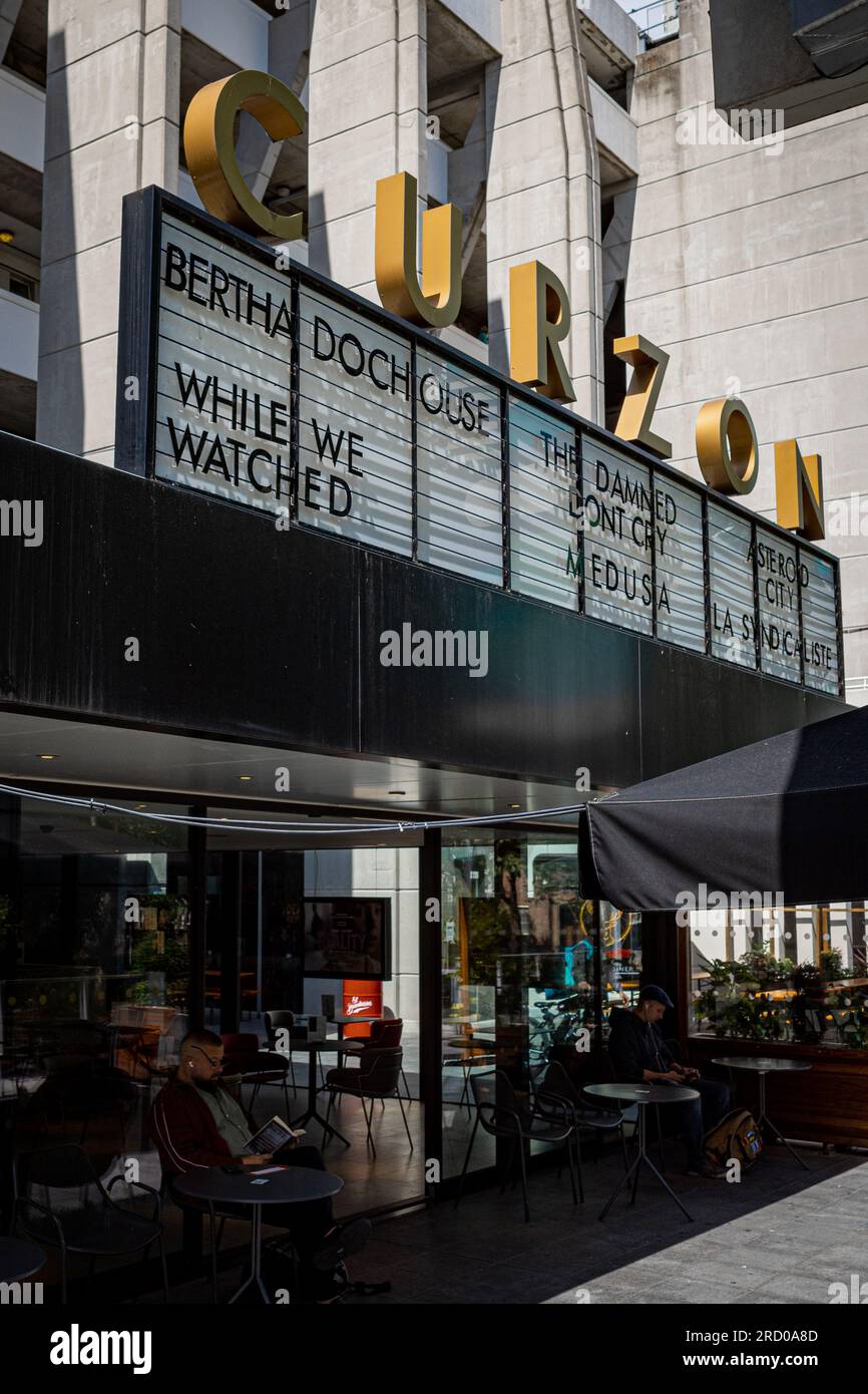 Curzon russell square hires stock photography and images Alamy