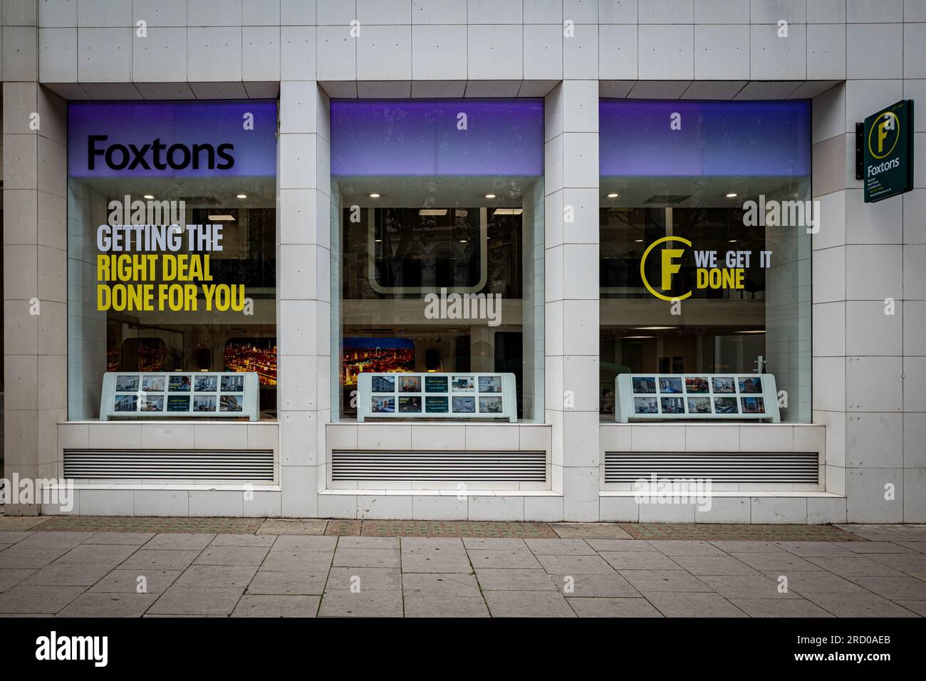 Foxtons London - Foxtons Estate Agency Offices on High Holborn in Central London. Foxtons Group plc. Founded 1981. Stock Photo