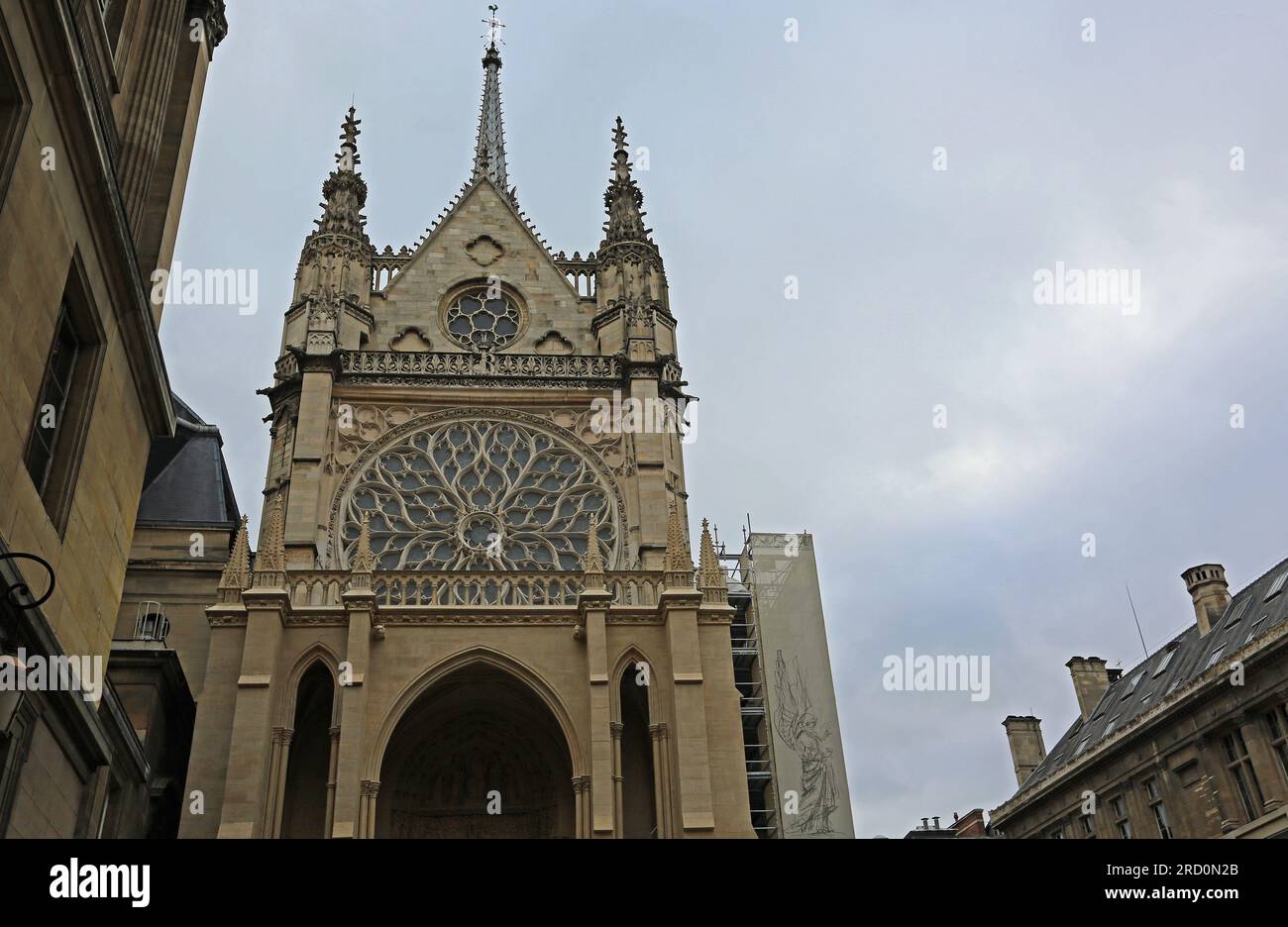 Outdoor view at rose window - Sainte-Chapelle, Paris, France Stock Photo