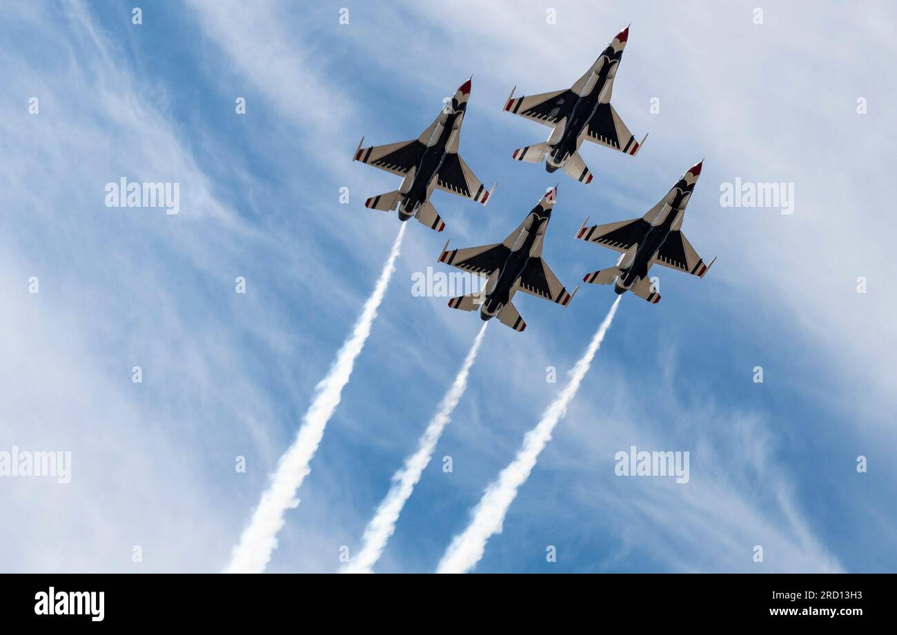 The U S Air Force Air Demonstration Squadron Thunderbirds 1 4 Fly F The U S Air Force Air Demonstration Squadron Thunderbirds 1 4 Fly F