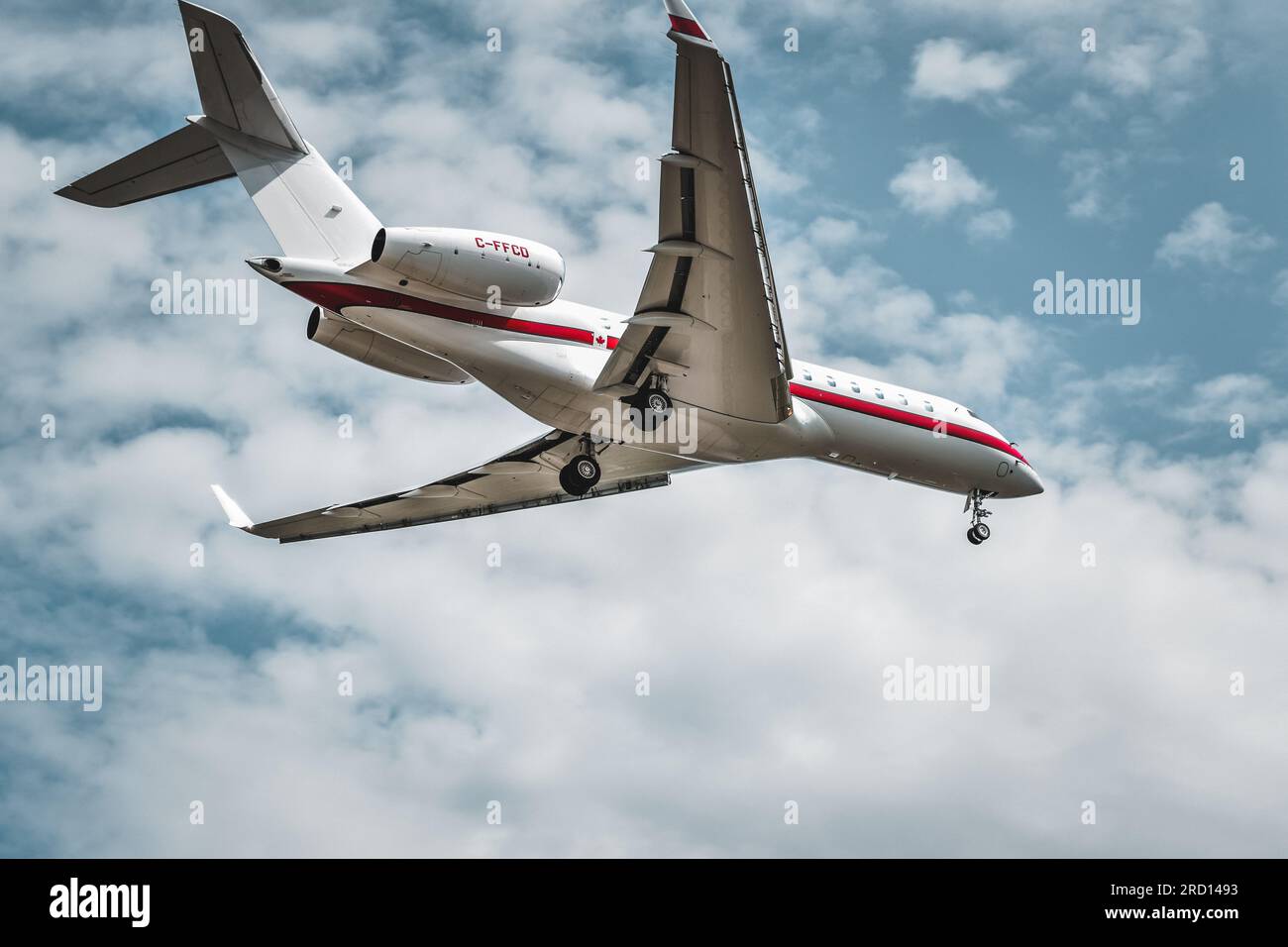Bombardier global 5000 hi-res stock photography and images - Alamy