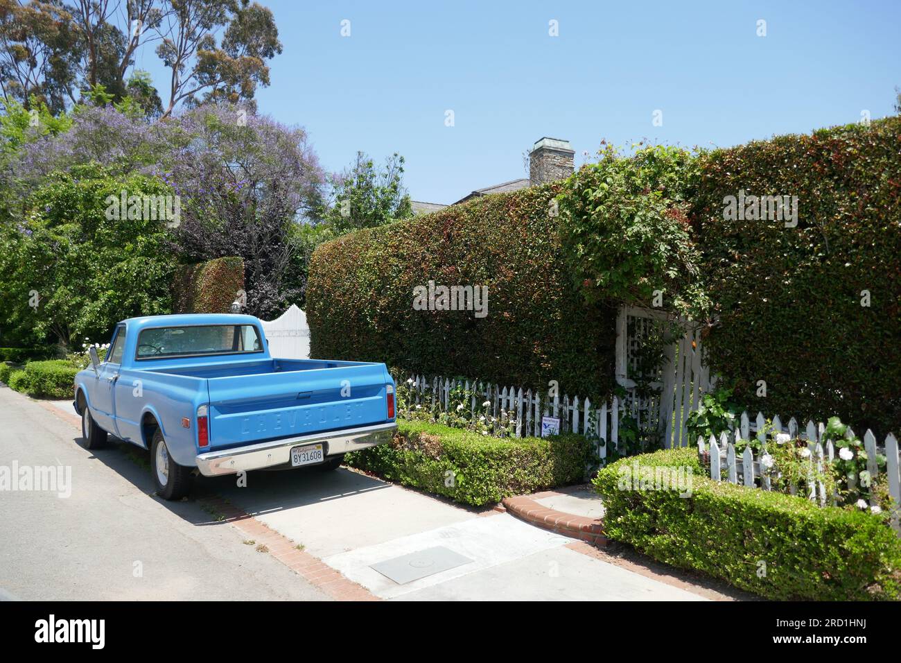 Pacific Palisades, California, USA 16th July 2023 Actor Kurt Russell and Actress Goldie Hawn Home/house on July 16, 2023 in Pacific Palisades, California, USA. Photo by Barry King/Alamy Stock Photo Stock Photo