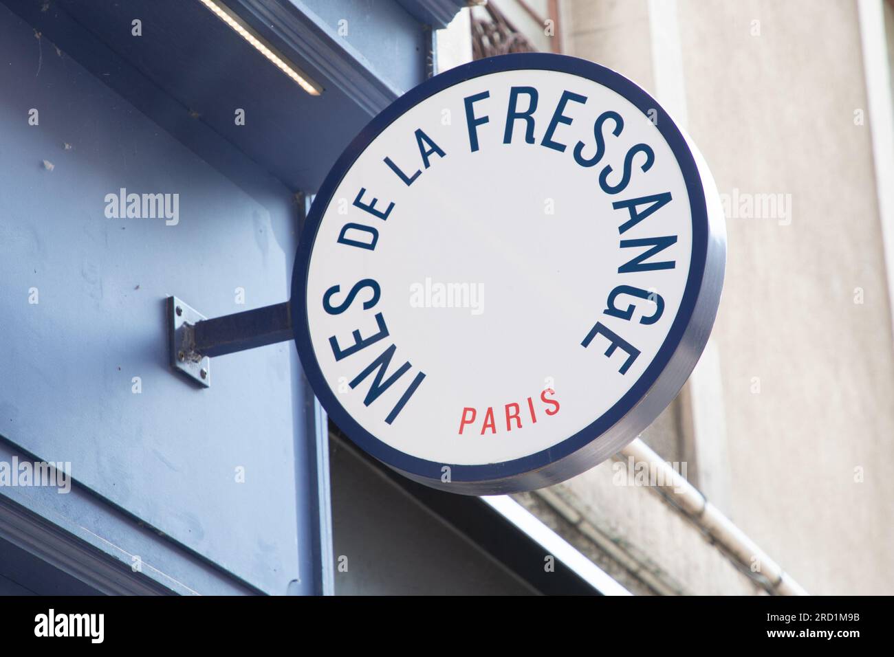 Ines de la fressange boutique 2025