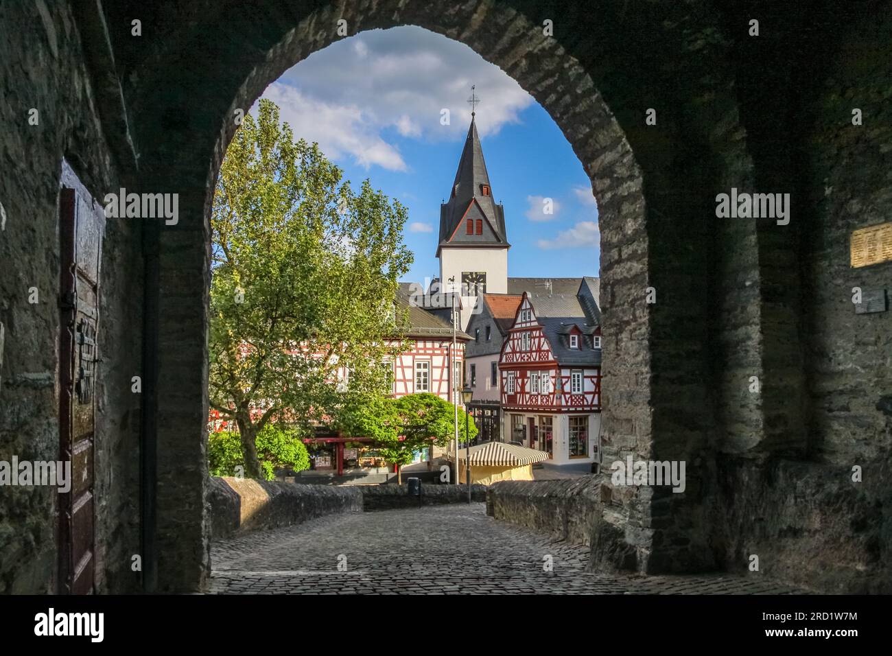 Old castle gate view hi-res stock photography and images - Alamy