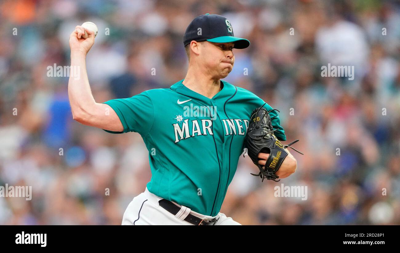 Justin Topa gets the save and the Mariners win the series! 