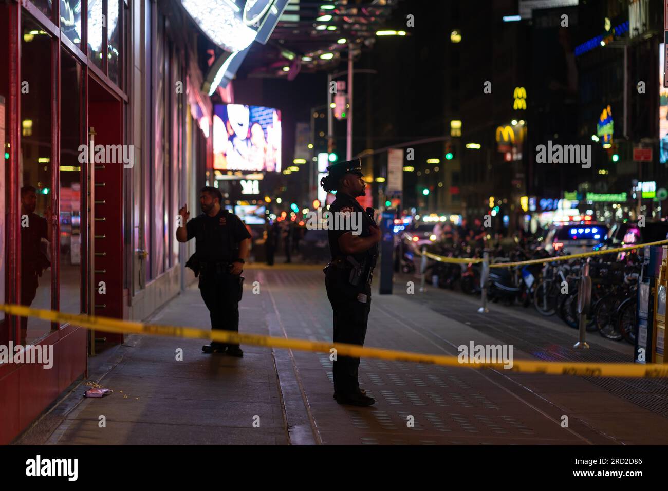 New York City, USA. 18th July, 2023. Police are investigating the scene ...