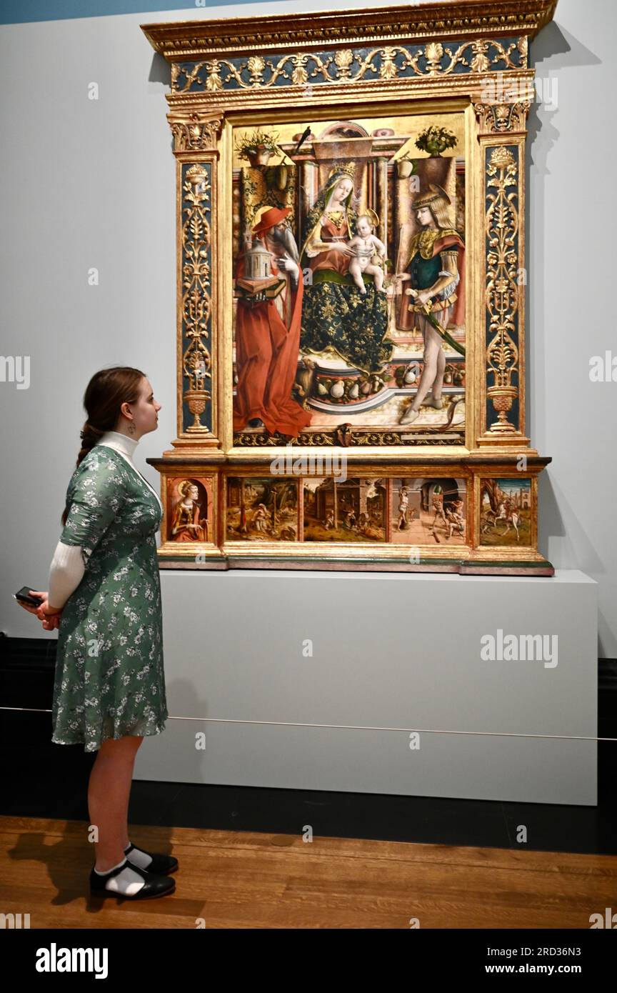 Paula rego the family hi-res stock photography and images - Alamy