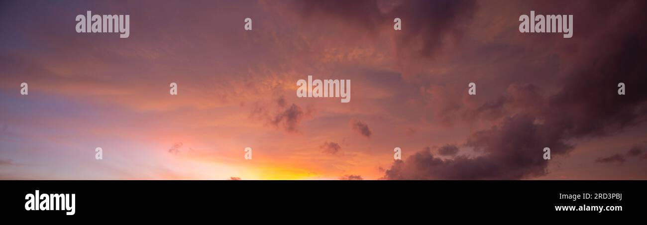 cloudy sunset sky The beauty of orange and pink clouds at dusk Stock ...