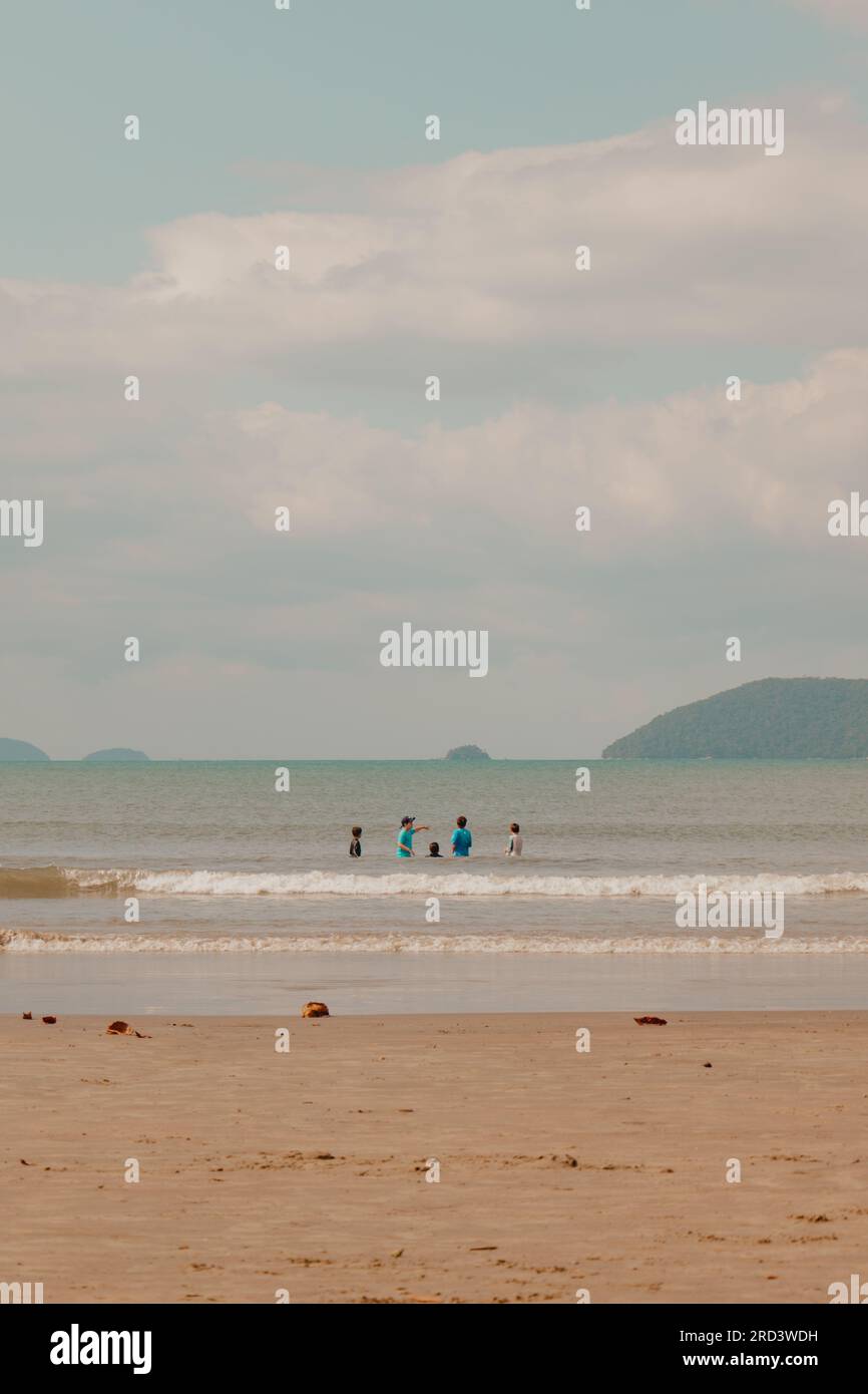 Kids playing on the beach hi-res stock photography and images - Alamy