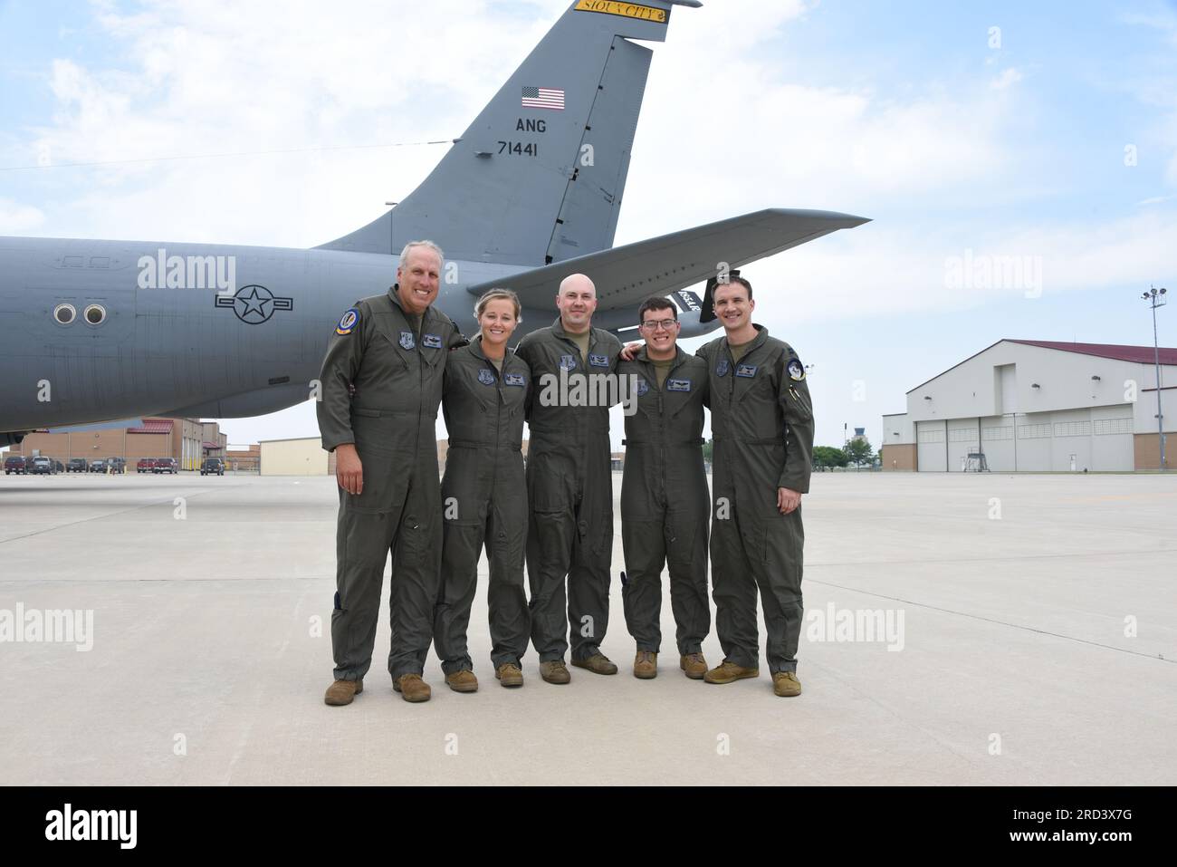 100th anniversary of aerial refueling hi-res stock photography and ...