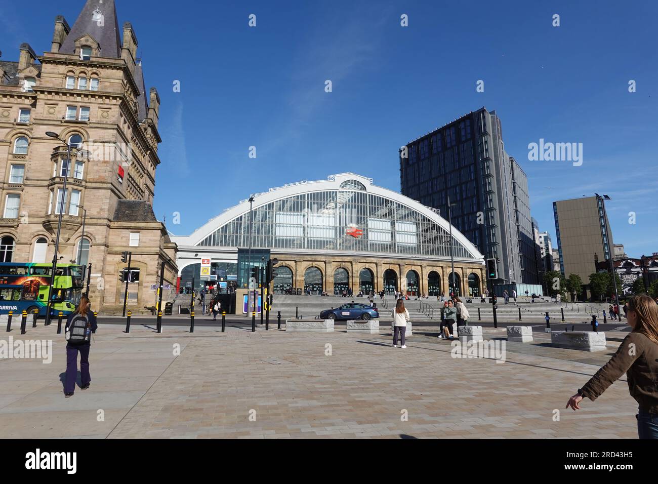 Liverpool Lime Street Station, Merseyside, UK, the oldest terminus