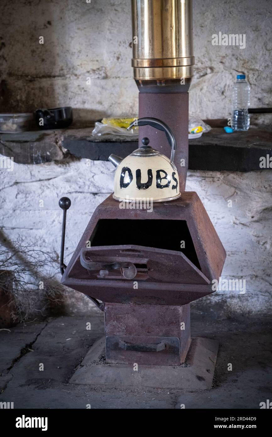 Dubs Hut bothy on Fleetwith Pike overlooks Haystacks at Buttermere in