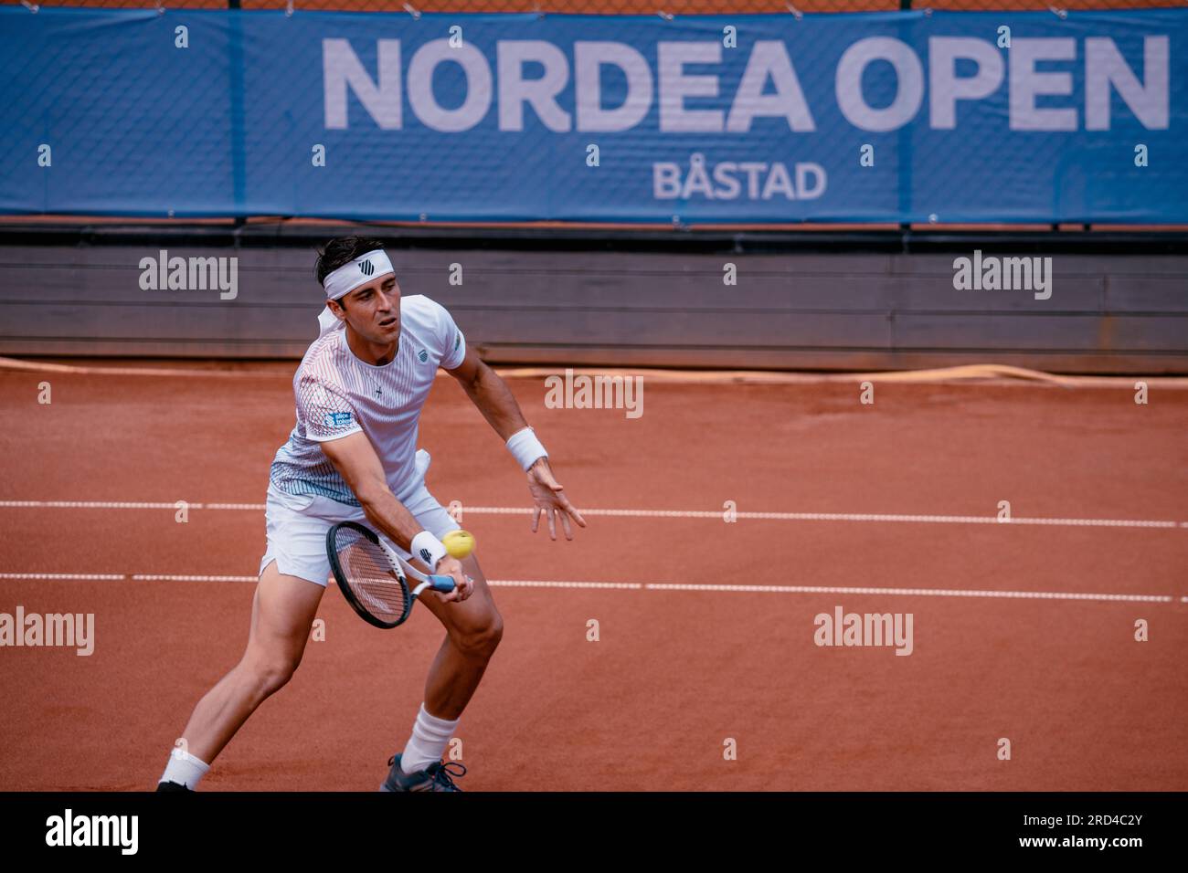 Båstad, Sweden. 07 18 2023. Tomas Martin Etecheverry against Sebastian Ofner in the first round of the Nordea Open. Daniel Bengtsson Stock Photo