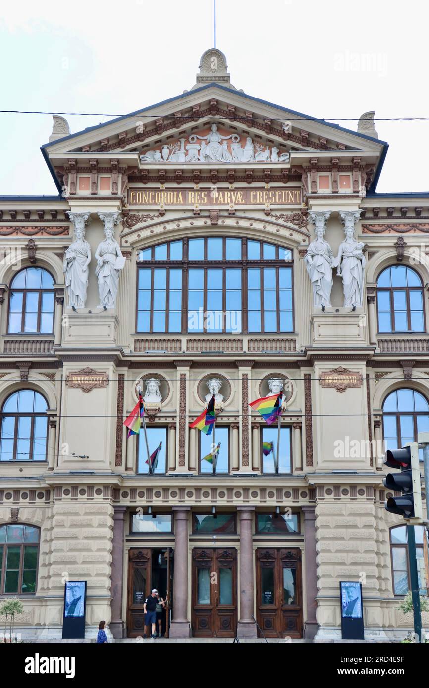 CONCORDIA RES PARVAE CRESCUNT 1975 オランダ　金貨