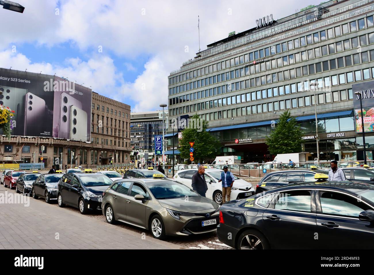 Hotel Vaakuna, a Sokos group hotel across the main railway station in Helsinki, Finland Stock Photo
