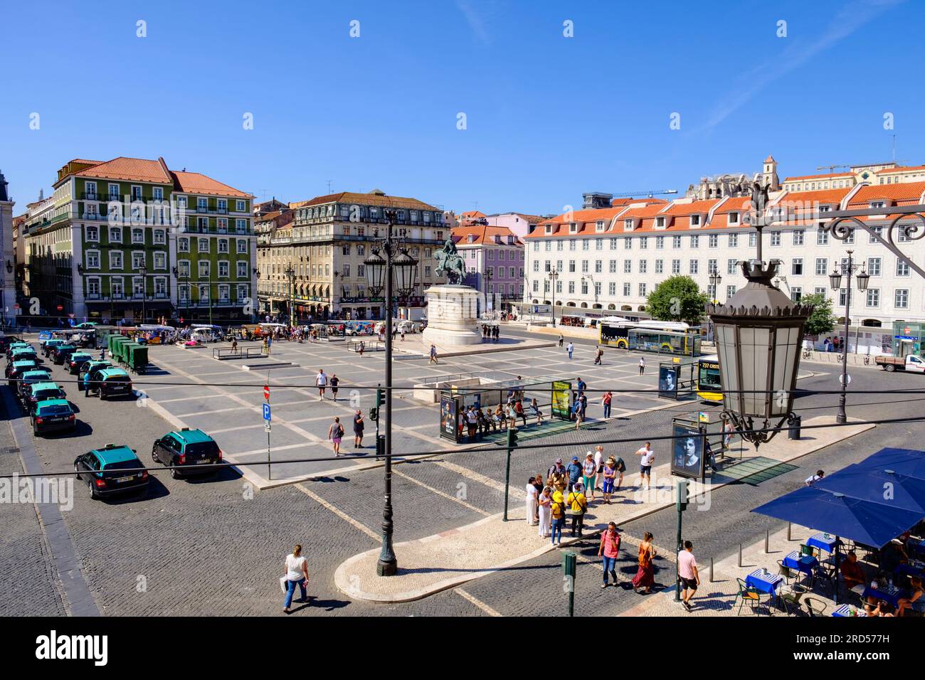 Europe, Portugal, Lisbon, Baixa, Rossio, Figueira Square, Dom Joao I statue  - SuperStock