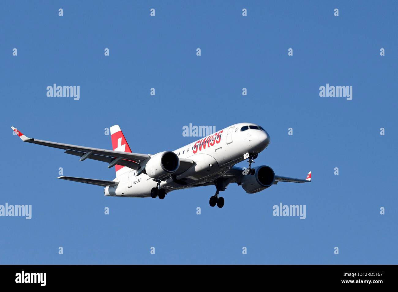 Aircraft Swiss, Bombardier A220100, HBJBF Stock Photo Alamy