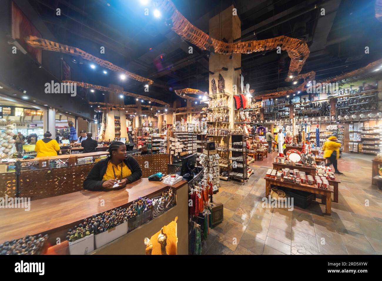 DUTY FREE SHOPS AT JOHANNESBURG INTERNATIONAL AIRPORT visual data 8