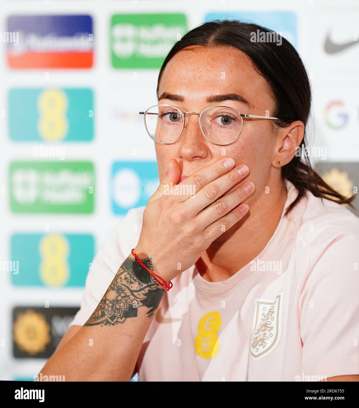 Lucy hilton hi-res stock photography and images - Page 3 - Alamy