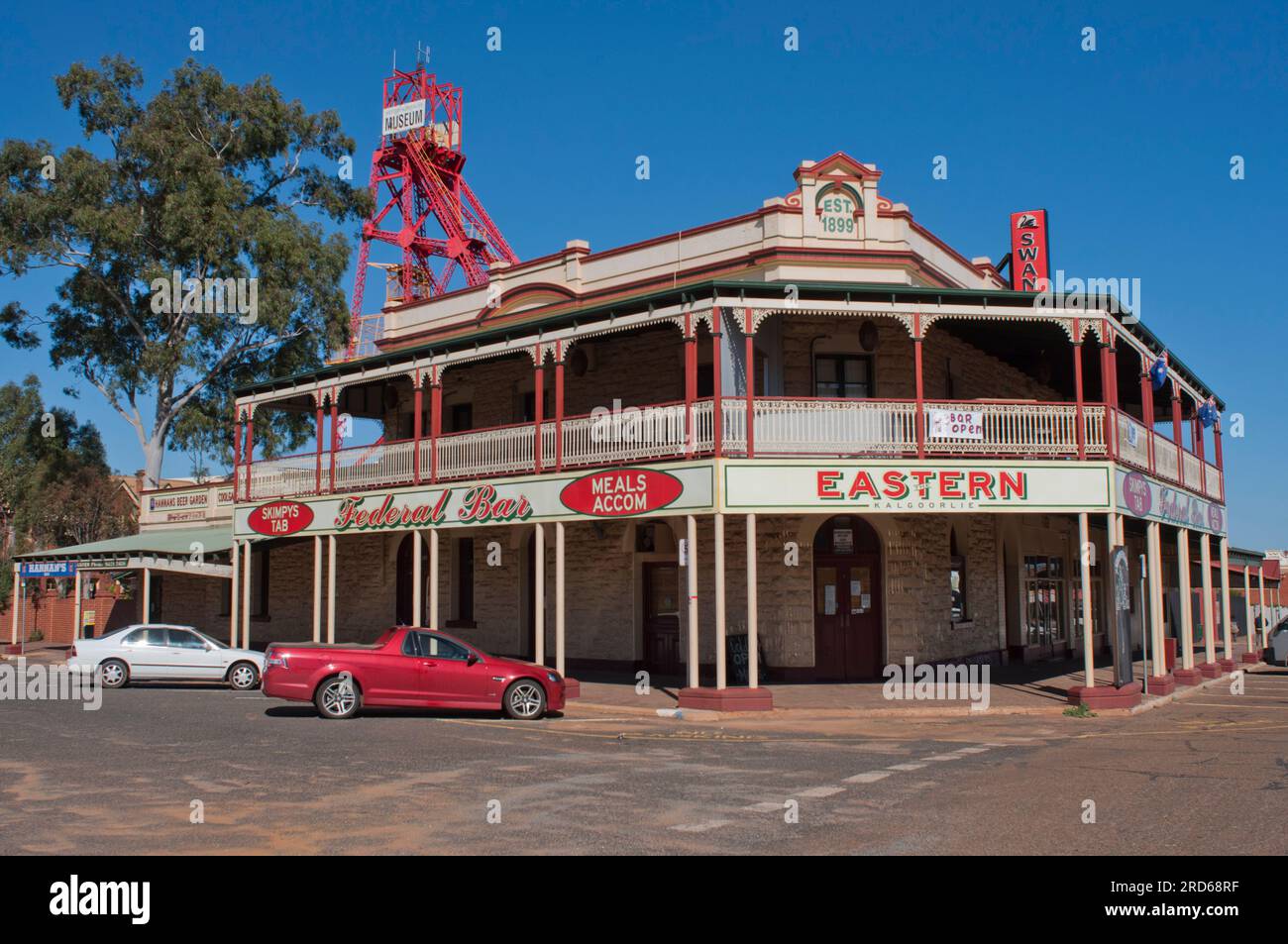 Established in 1899, the historic Eastern Hotel, 1 Hannan Street, Kalgoorlie. Western Australia Stock Photo