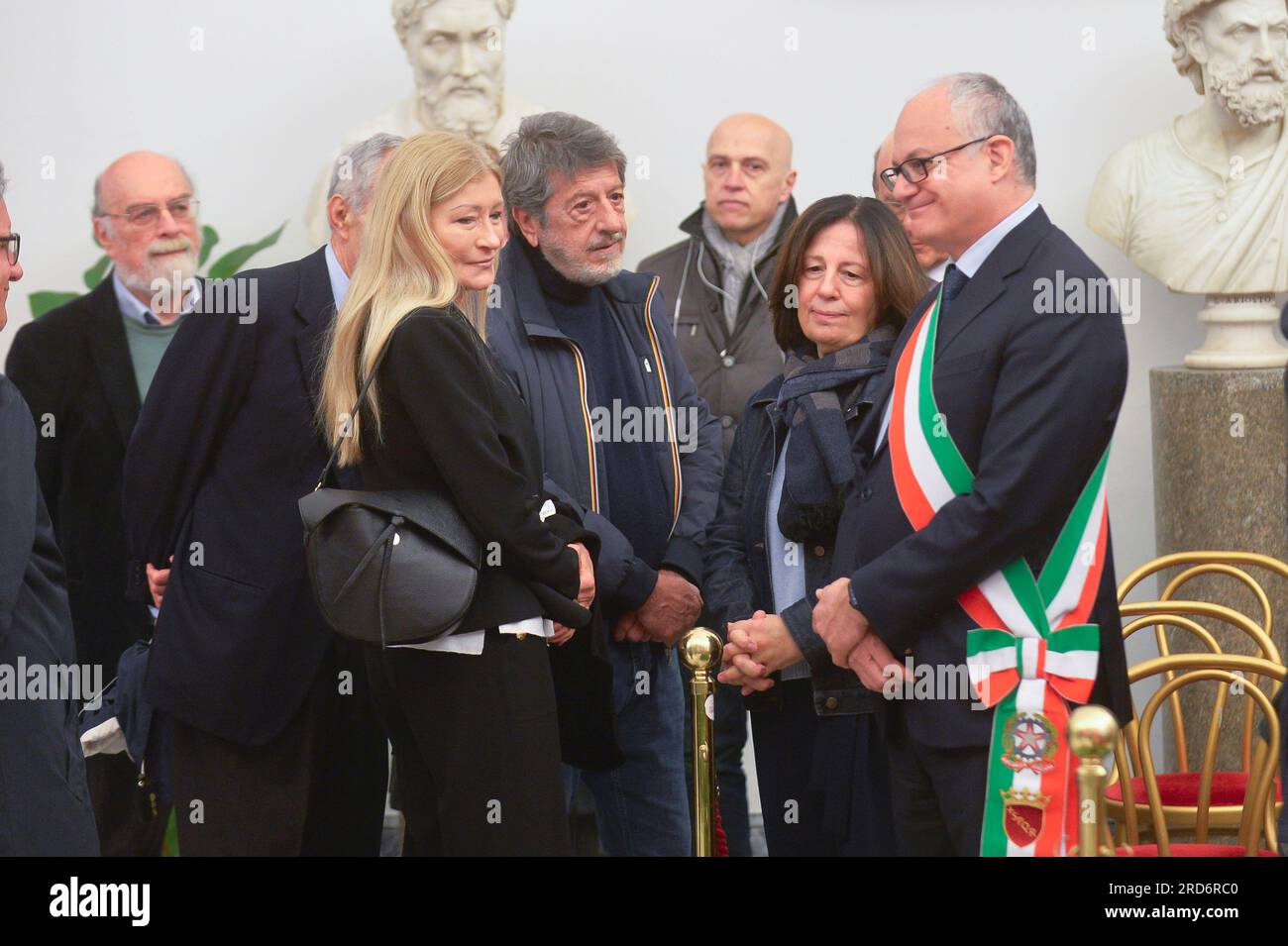 Italy. 19th July, 2023. ROME - 29/03/2023 Campidoglio hall of the Protomoteca Ardent chamber for Gianni Minà in the photo his wife Loredana Macchietti Roberto Gualtieri Andrea Purgatori Editorial Usage Only Credit: Independent Photo Agency/Alamy Live News Stock Photo