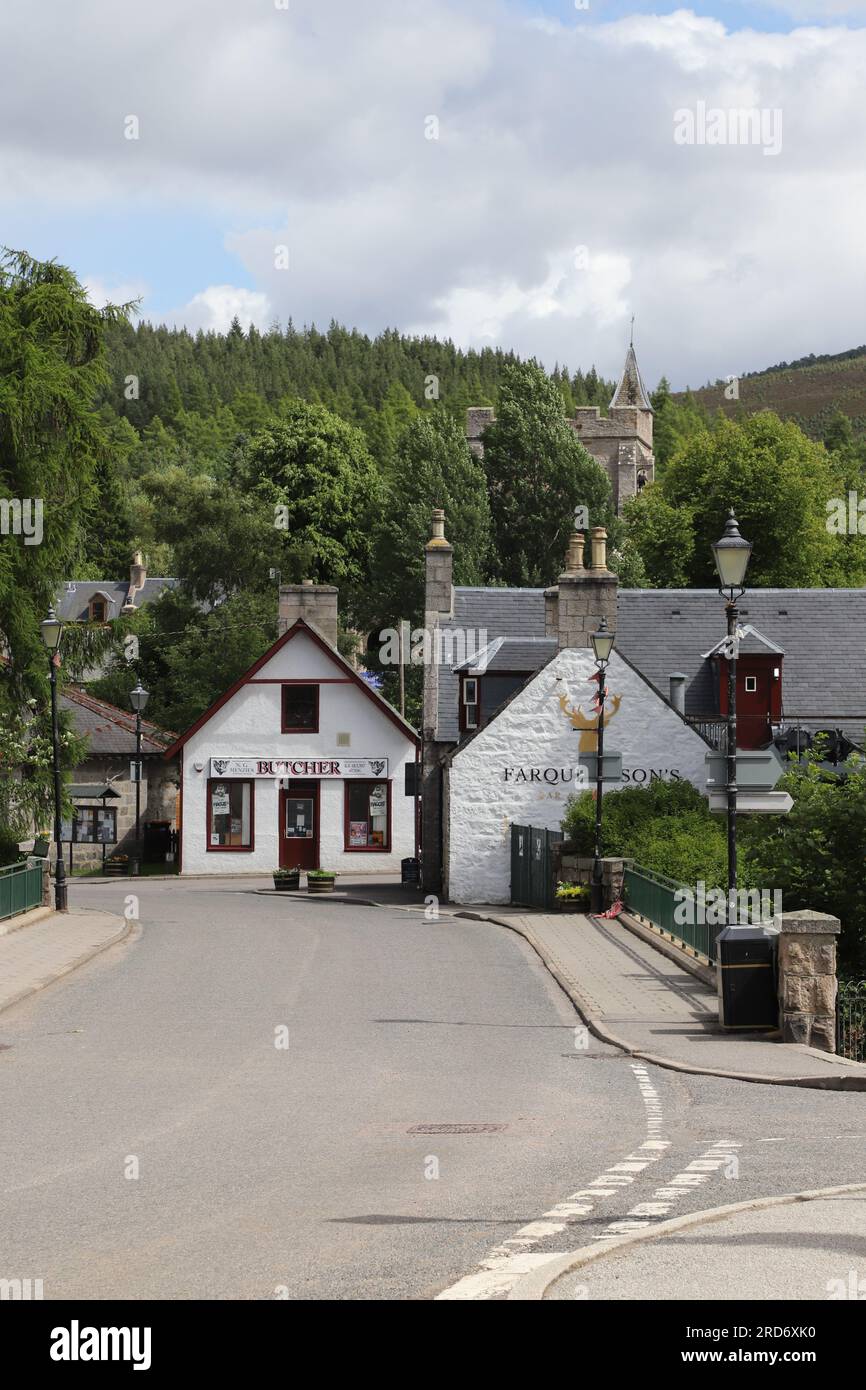 Braemar street scene Scotland July 2023 Stock Photo Alamy
