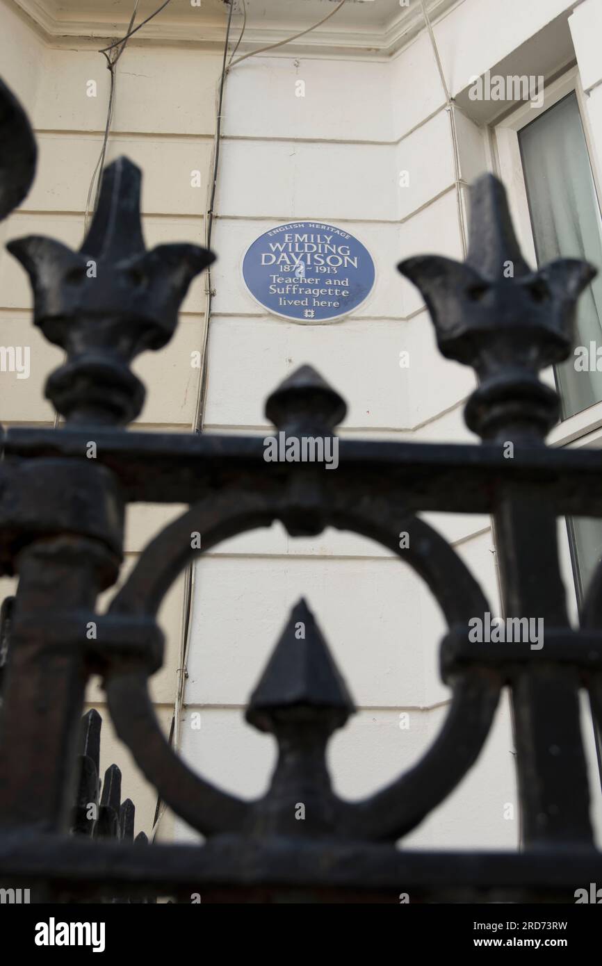 english heritage blue plaque marking a home of teacher and suffragette emily wilding davison, west kensington, london, england Stock Photo