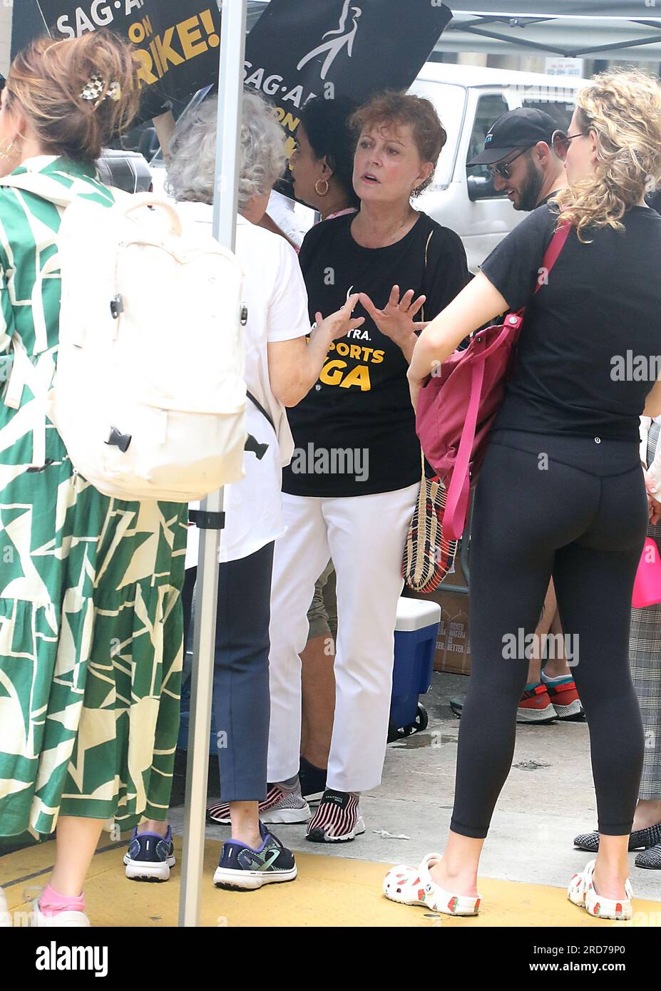 New York, NY, USA. 17th July, 2023. Susan Sarandon seen picketing