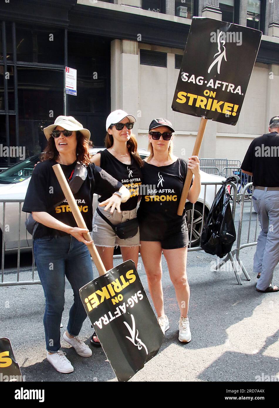 New York, NY, USA. 17th July, 2023., Samantha Mathis seen picketing