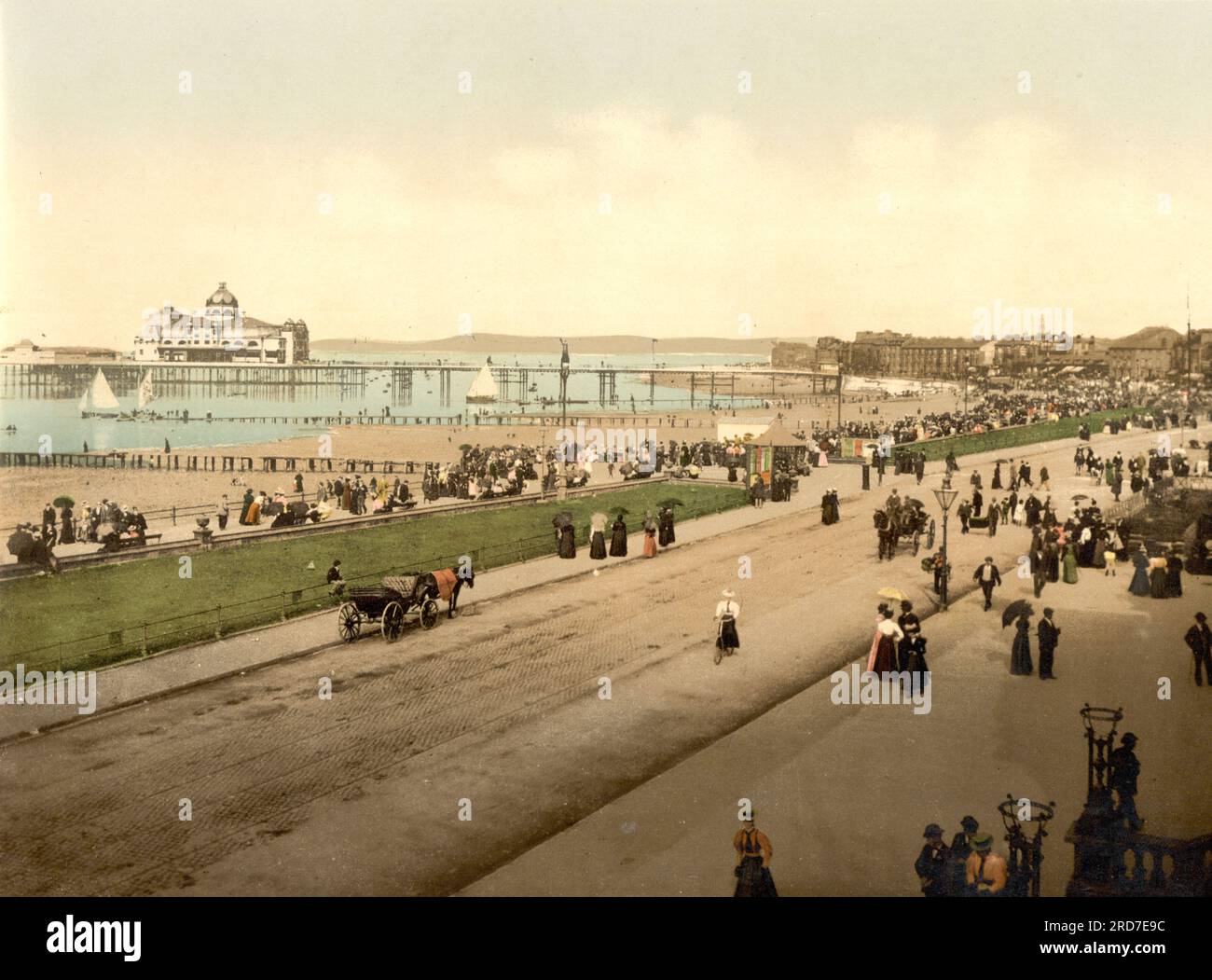Parade and pier, Morecambe, a seaside town and civil parish in the City of Lancaster, England, 1895, Historical, digital improved reproduction of an old Photochrome print Stock Photo