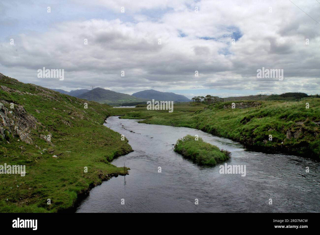 Rivers of ireland hi-res stock photography and images - Alamy