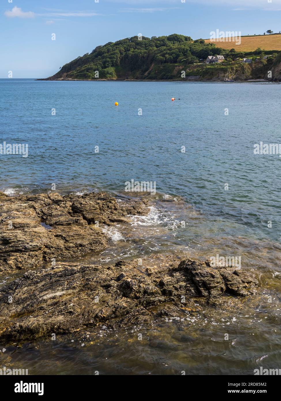Rocky Cornish Coastline nr, Landscape, Falmouth, Cornwall, England, UK, GB. Stock Photo
