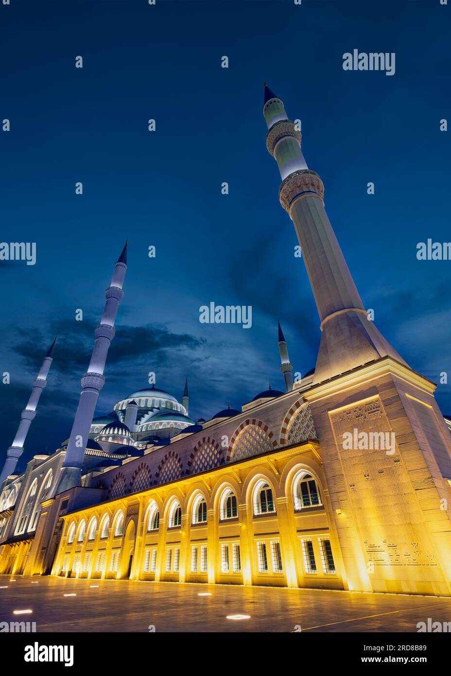 Low angle night shot of Grand Camlia Mosque, or Buyuk Camlica Camii, a modern complex for Islamic worship, built in 2019, located in Camlica hill in Uskudar district, Istanbul, Turkey, in a spring day Stock Photo