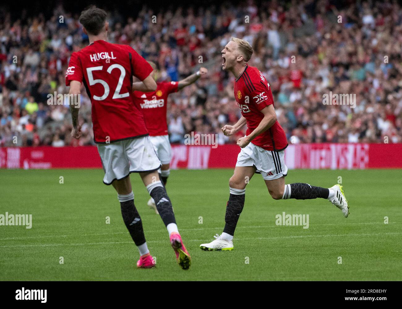 Edinburgh, UK. 18th July, 2023. Pre season friendly - Manchester United FC v Olympique Lyonnais 18/7/2023. Manchester United midfielder, Donny van de Beek, celebrates after putting Man Utd 1-0 ahead in the 49th minute of the match as Manchester United take on Olympique Lyonnais in a pre season friendly at Murrayfield Stadium, Edinburgh, Scotland, UK Credit: Ian Jacobs/Alamy Live News Stock Photo