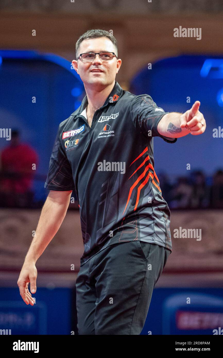 Idyllwild, image size:866x1390