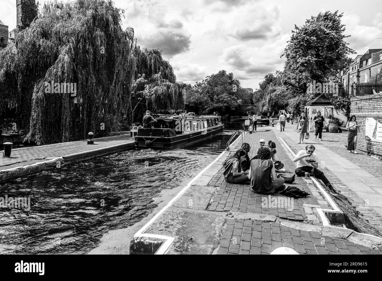 Walking along towpath Black and White Stock Photos & Images - Alamy
