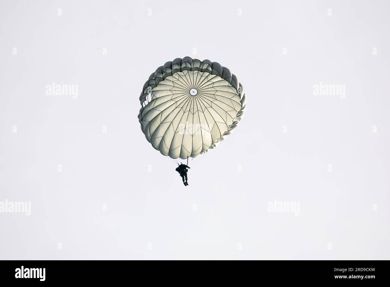 Low Level Static Line Low level static line training hi-res stock photography and images - Alamy