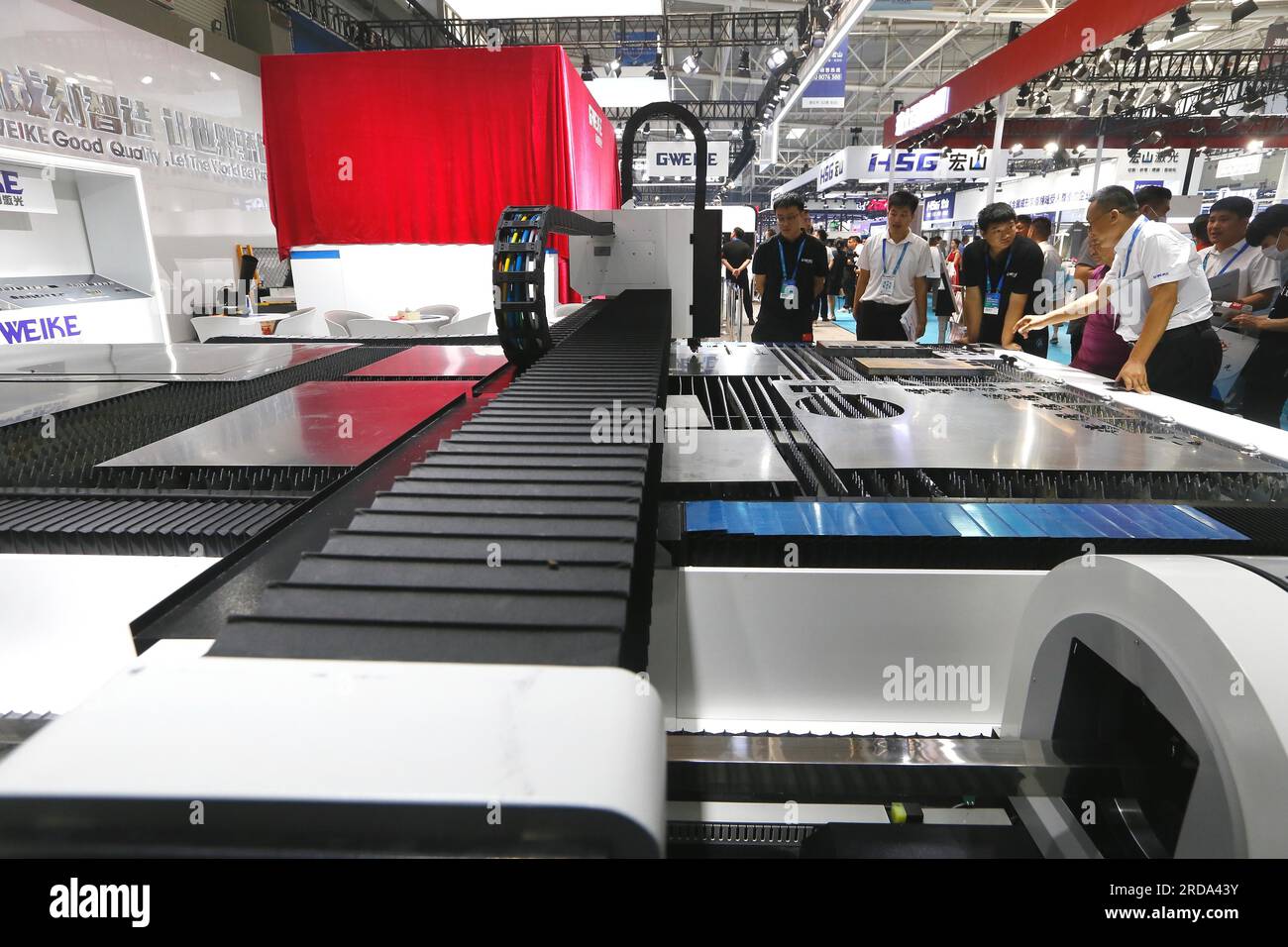 The 2023 Qingdao International Machine Tool Exhibition opens in Qingdao