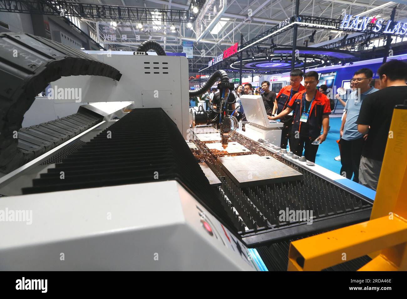 The 2023 Qingdao International Machine Tool Exhibition opens in Qingdao
