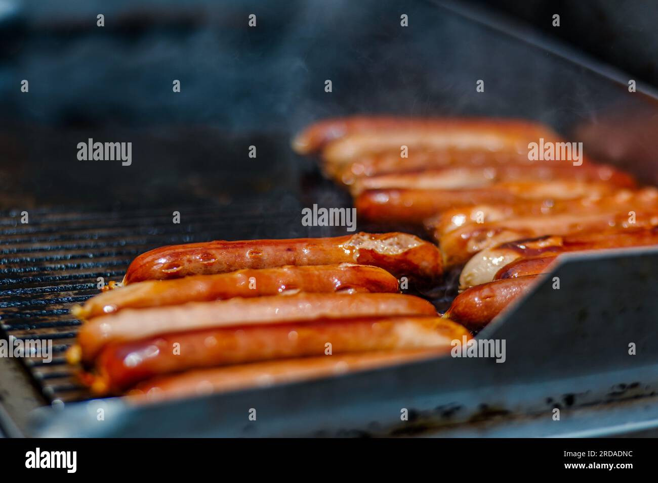 Top grill hi-res stock photography and images - Alamy