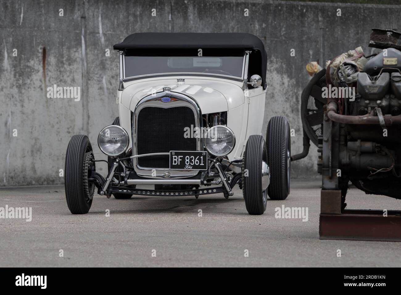 1929 ford hot rod car hi-res stock photography and images - Alamy