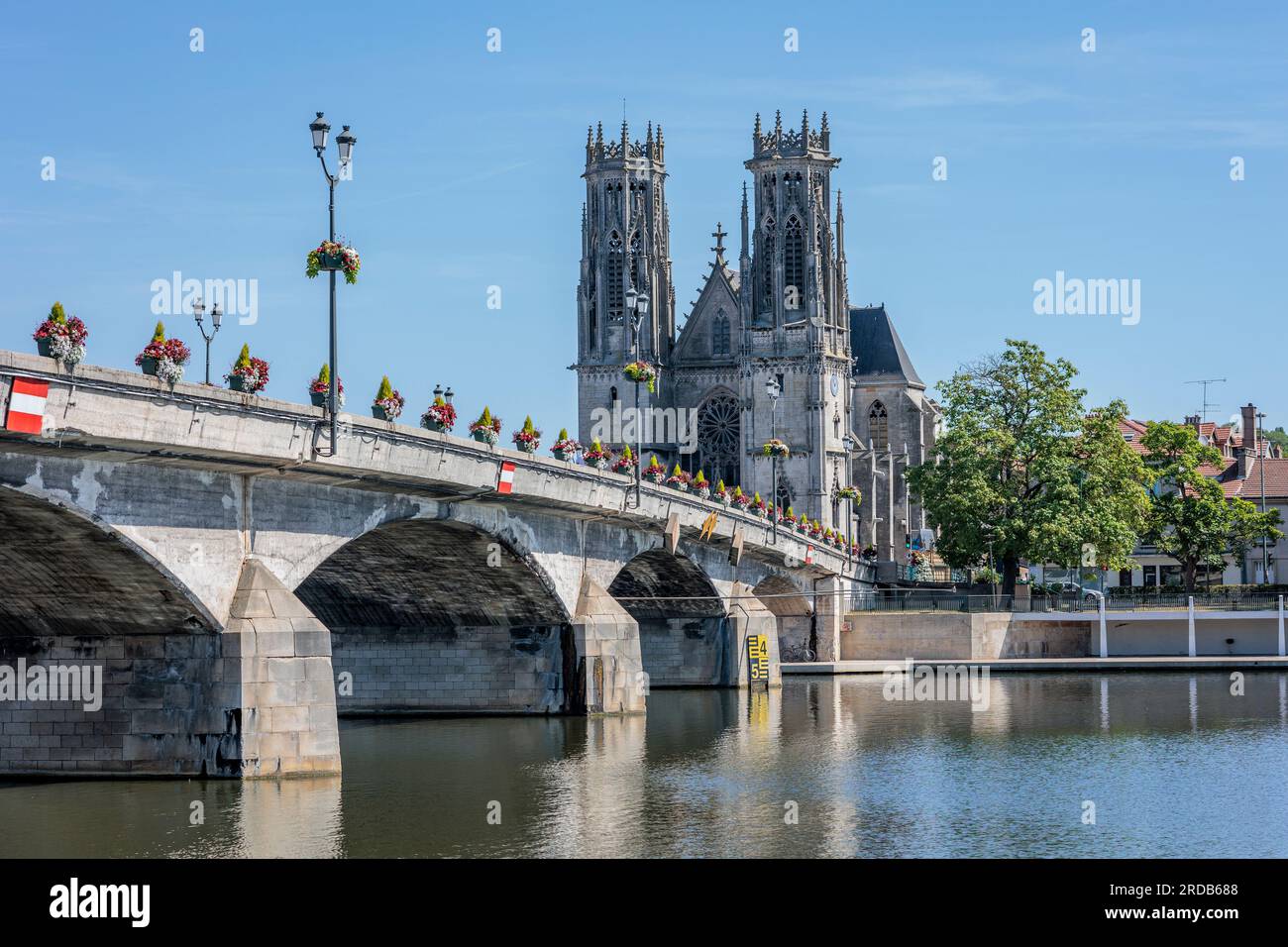 Pont Gelot and Eglise SaintMartin church River Moselle PontaMousson