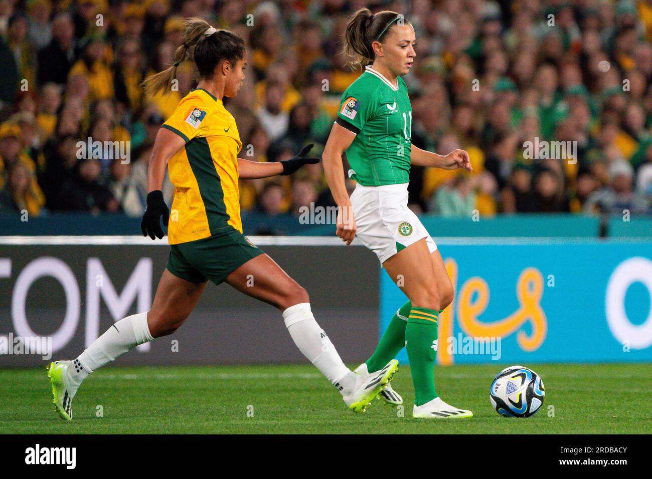 Sydney, Australia. 20th July, 2023. Katie McCabe (11 Republic of Ireland)  on the ball during the 2023 FIFA Womens World Cup Group B football match  between Australia and Republic of Ireland at