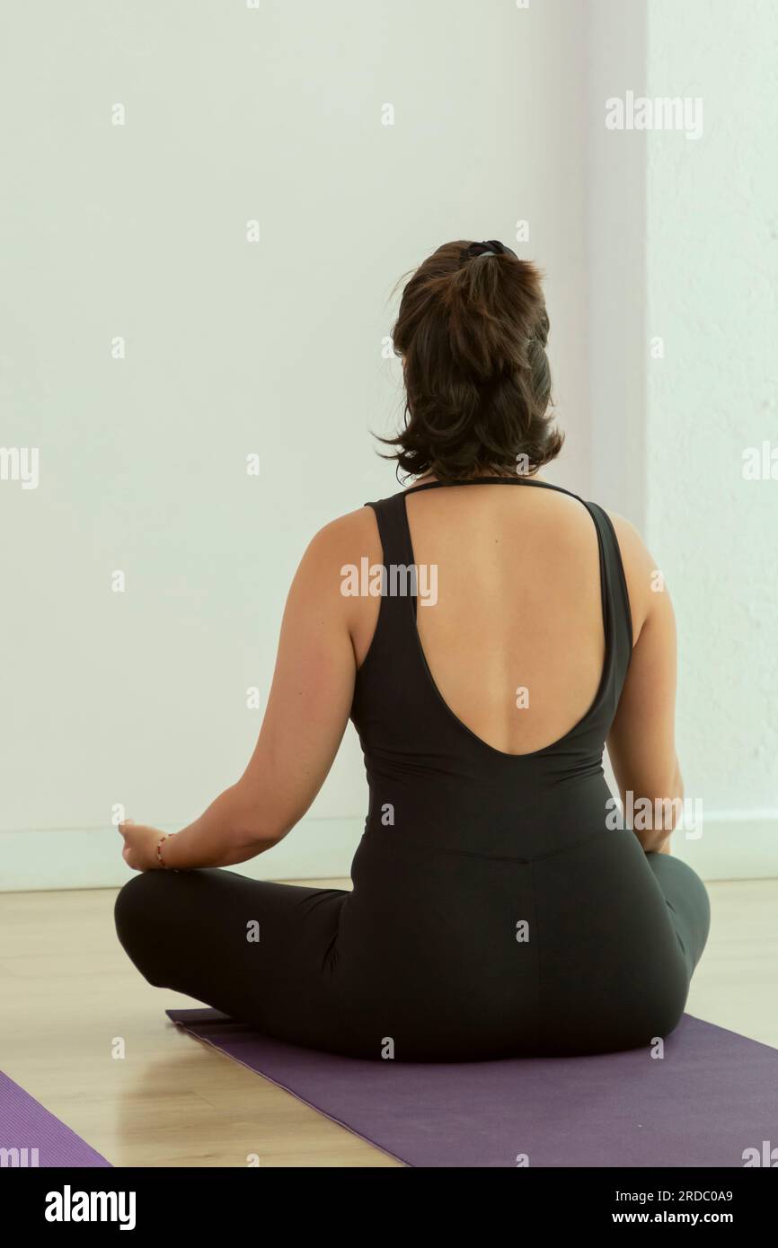 Yoga pants with on sale lotus flower on back