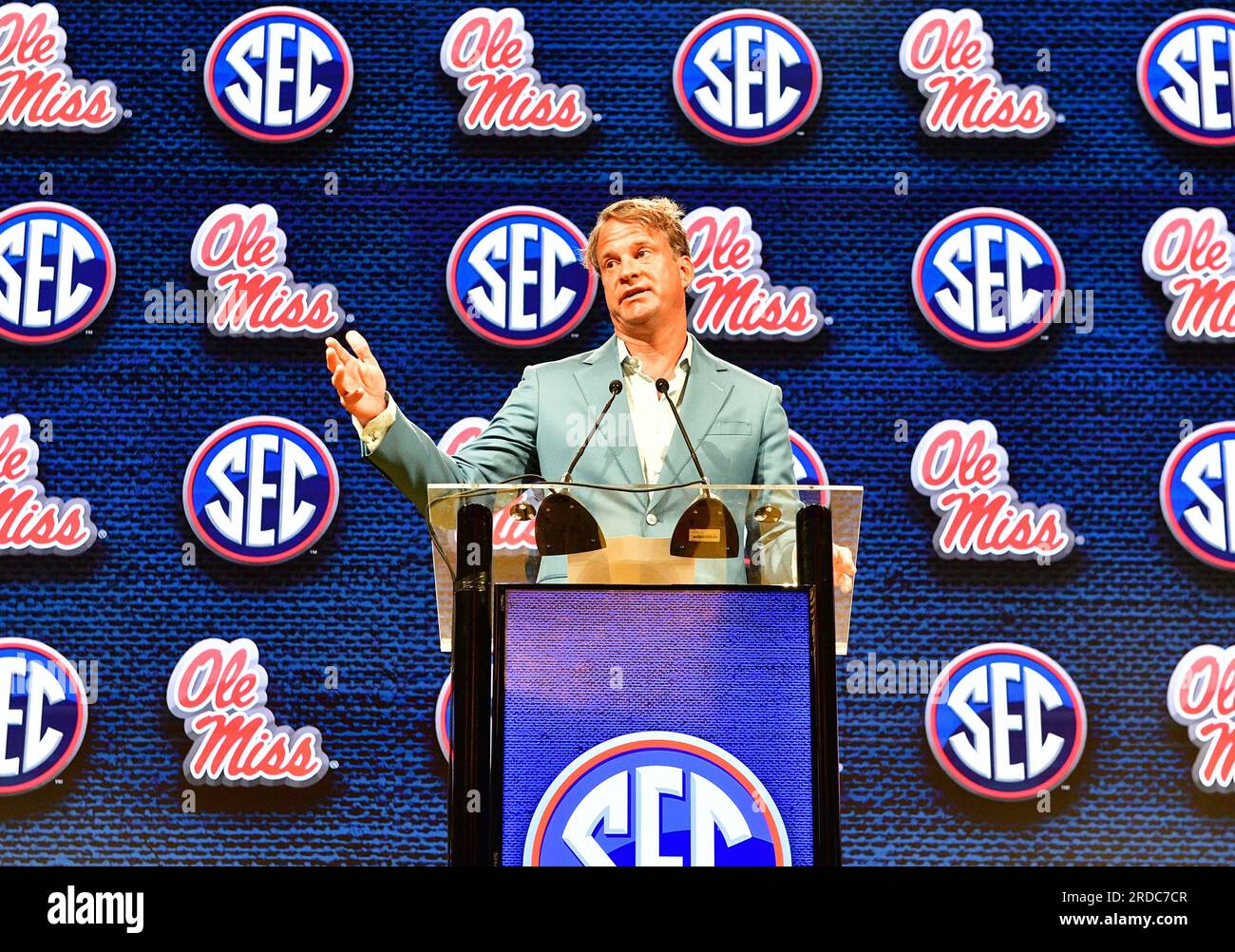 Nashville, Tennessee, USA. 20th July, 2023. Ole Miss head football coach LANE KIFFIN speaks with the media at the SEC Football Media Days in Nashville. (Credit Image: © Camden Hall/ZUMA Press Wire) EDITORIAL USAGE ONLY! Not for Commercial USAGE! Stock Photo