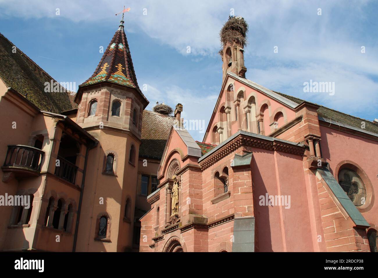 saint-léon-pfalz castle and saint-léon IX chapel in eguisheim in alsace (france) Stock Photo