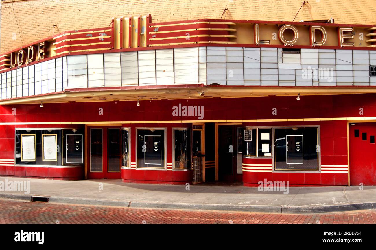 Another movie theater closes down. The Roger's Cinema Lode Luxury 3 in