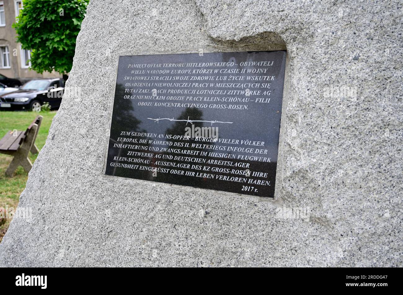 Das Gelände mit Wach-, Wohn- und Wirtschaftsgebäuden der ehemaligen Zittwerke Sieniawka (Kleinschönau) im heutigen Polen.19.07.2023.Die Zittwerke AG w Stock Photo